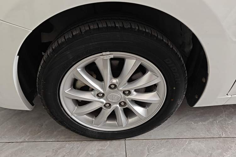 Used CHANGAN Alsvin V7 2016 1.6L Manual LeShang Model China V Standard Left Front Wheel Hub