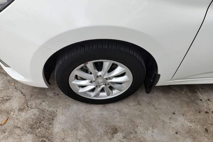 Used CHANGAN Alsvin V7 2016 1.6L Manual Joyride Model China V Standard Left Front Wheel Hub