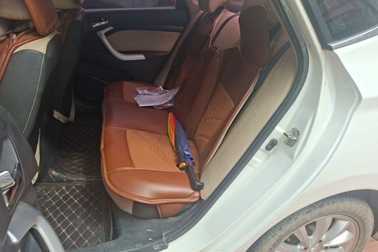 Used CHANGAN Alsvin V7 2016 1.6L Manual Enjoyment Model China IV Standard Left Rear Seat