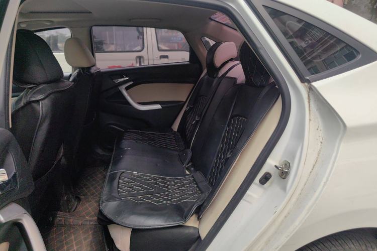 Used CHANGAN Alsvin V7 2016 1.0T Manual - Jingchi New Edition Left Rear Seat