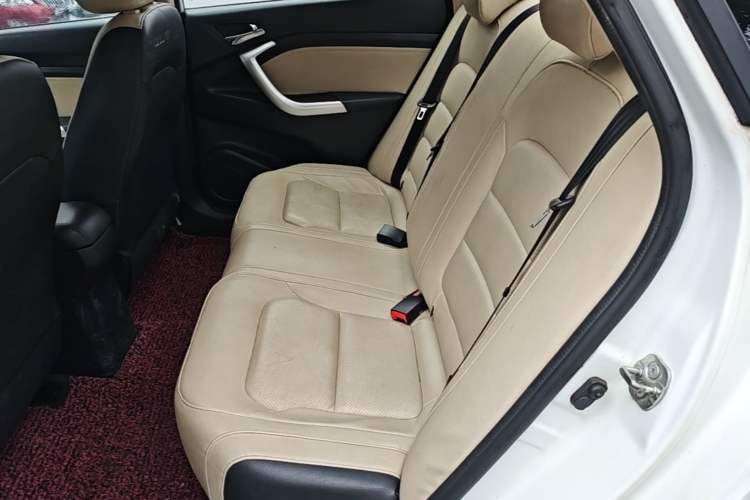 Used CHANGAN Alsvin V7 2016 1.6L Manual Enjoyment Model China V Standard Left Rear Seat