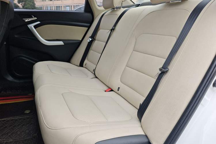 Used CHANGAN Alsvin V7 2016 1.6L Manual Enjoyment Model China V Standard Left Rear Seat
