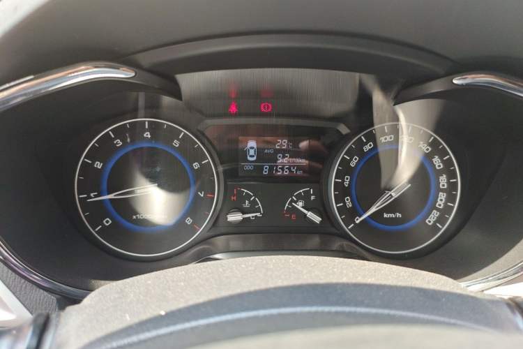 Used CHANGAN Alsvin V7 2016 1.6L Manual LeShang Model China IV Standard Odometer Close Up