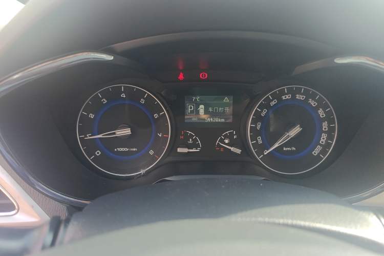 Used CHANGAN Alsvin V7 2016 1.6L Automatic Enjoyment Model China V Standard Odometer Close Up