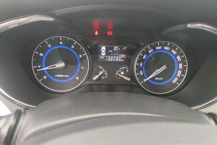 Used CHANGAN Alsvin V7 2016 1.6L Manual Joyride Model China V Standard Odometer Close Up