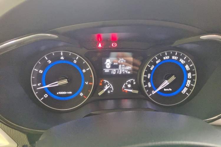 Used CHANGAN Alsvin V7 2016 1.6L Manual Enjoyment Model China V Standard Odometer Close Up