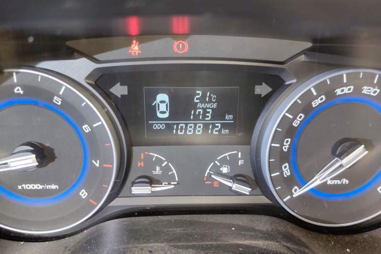 Used CHANGAN Alsvin V7 2016 1.6L Manual Enjoyment Model China V Standard Odometer Close Up