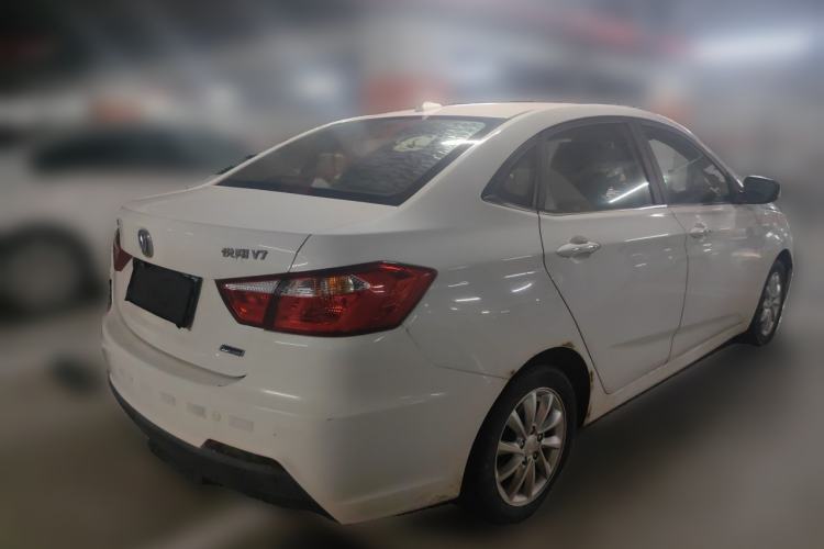 Used CHANGAN Alsvin V7 2016 1.6L Manual Enjoyment Model China V Standard Rear Right 45 Deg