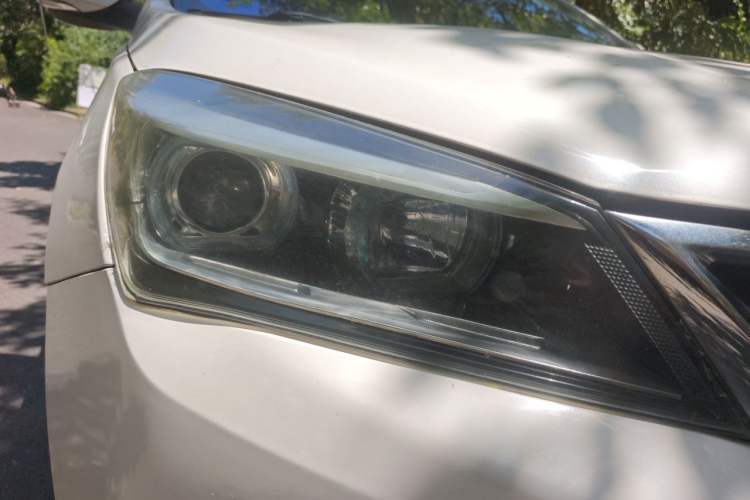 Used CHANGAN Alsvin V7 2016 1.6L Manual Enjoyment Model China V Standard Right Front Headlight