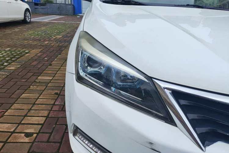 Used CHANGAN Alsvin V7 2016 1.6L Manual LeShang Model China V Standard Right Front Headlight