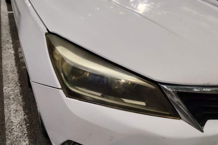 Used CHANGAN Alsvin V7 2016 1.6L Manual Enjoyment Model China V Standard Right Front Headlight