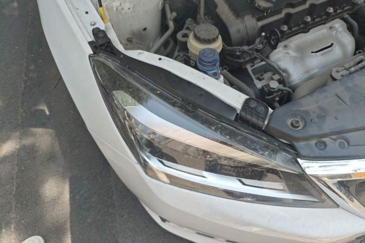 Used CHANGAN Alsvin V7 2016 1.6L Manual LeShang Model China IV Standard Right Front Headlight