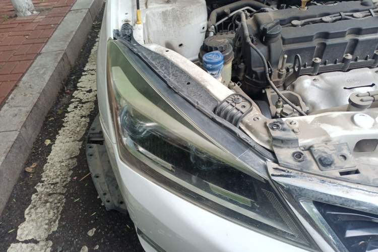 Used CHANGAN Alsvin V7 2016 1.6L Manual LeShang Model China V Standard Right Front Headlight