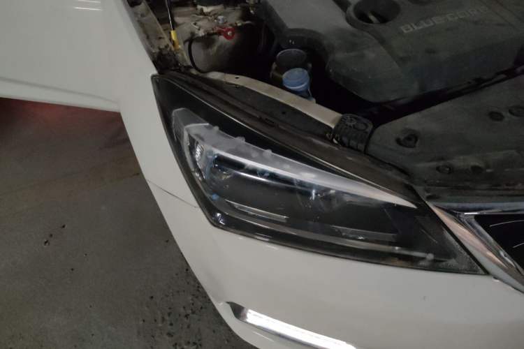 Used CHANGAN Alsvin V7 2016 1.6L Manual LeShang Model China V Standard Right Front Headlight