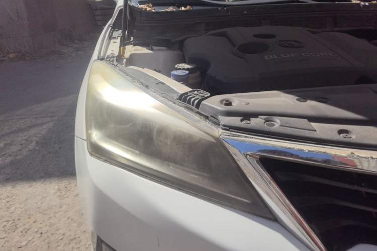 Used CHANGAN Alsvin V7 2016 1.6L Manual Enjoyment Model China V Standard Right Front Headlight