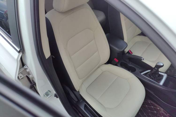 Used CHANGAN Alsvin V7 2016 1.6L Manual Enjoyment Model China V Standard Right Front Seat