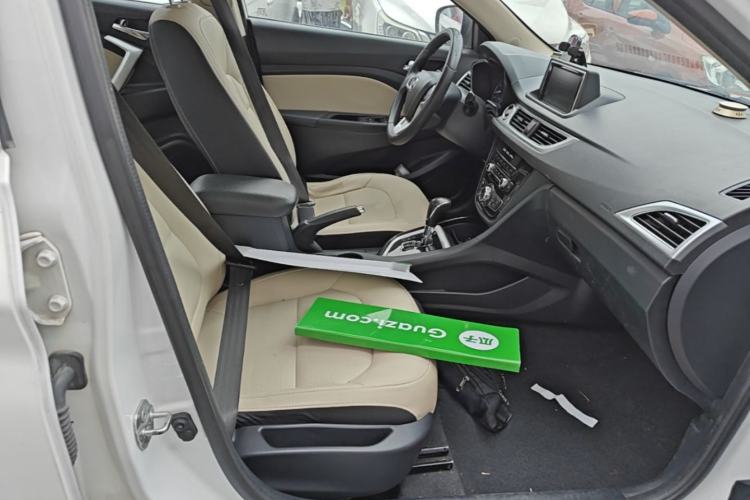 Used CHANGAN Alsvin V7 2016 1.6L Automatic Enjoyment Model China V Standard Right Front Seat