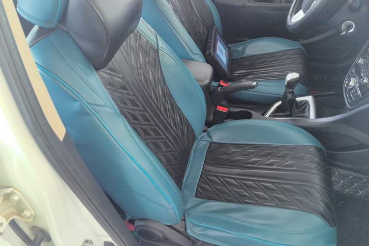 Used CHANGAN Alsvin V7 2016 1.6L Manual LeShang Model China V Standard Right Front Seat