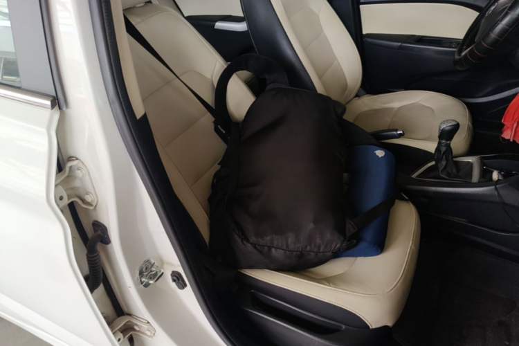 Used CHANGAN Alsvin V7 2016 1.6L Manual Enjoyment Model China V Standard Right Front Seat