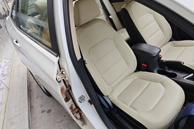 Used CHANGAN Alsvin V7 2016 1.6L Manual Enjoyment Model China V Standard Right Front Seat