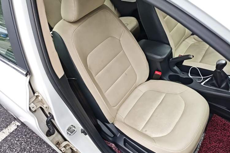Used CHANGAN Alsvin V7 2016 1.6L Manual Enjoyment Model China V Standard Right Front Seat