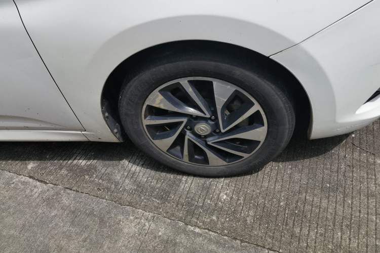 Used CHANGAN Alsvin V7 2016 1.6L Manual Fun Edition China V Standard Right Front Wheel Hub