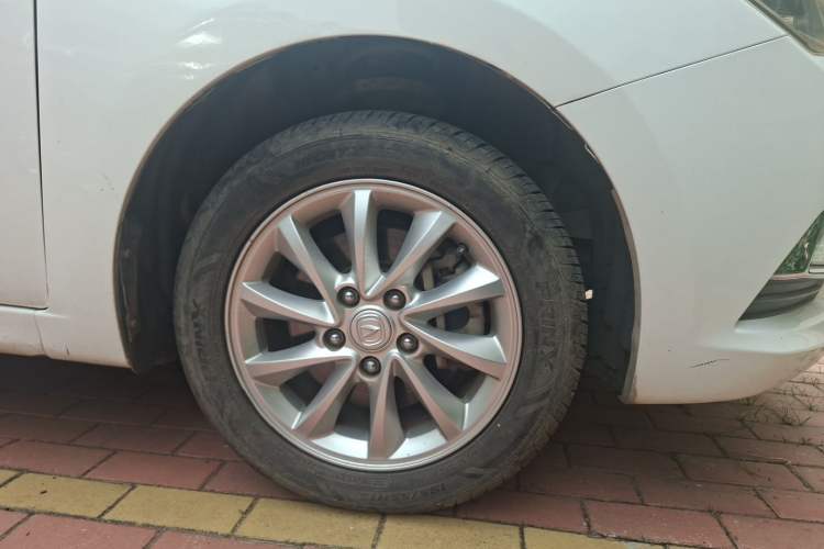 Used CHANGAN Alsvin V7 2016 1.6L Manual Enjoyment Model China IV Standard Right Front Wheel Hub