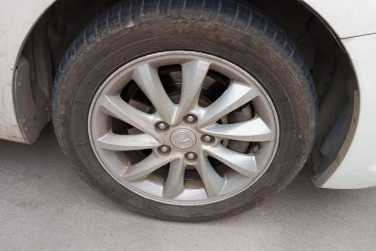 Used CHANGAN Alsvin V7 2016 1.6L Automatic Enjoyment Model China V Standard Right Front Wheel Hub