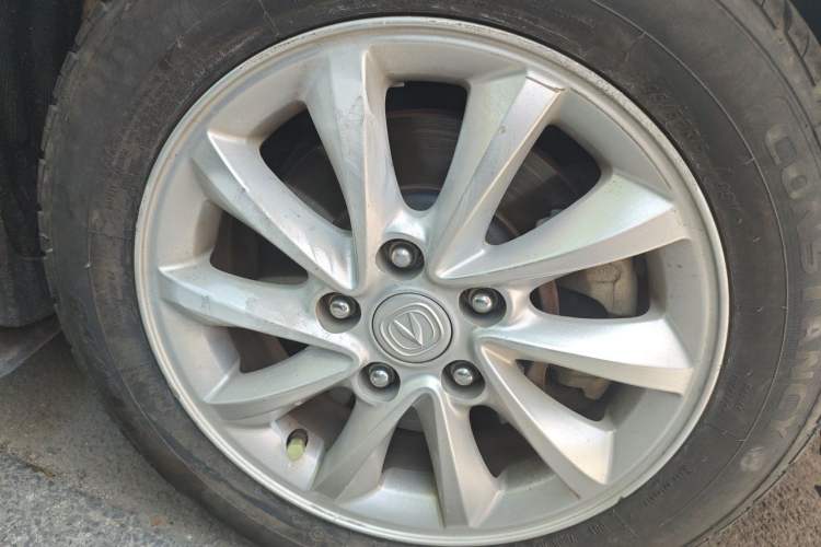 Used CHANGAN Alsvin V7 2016 1.6L Manual LeShang Model China IV Standard Right Front Wheel Hub