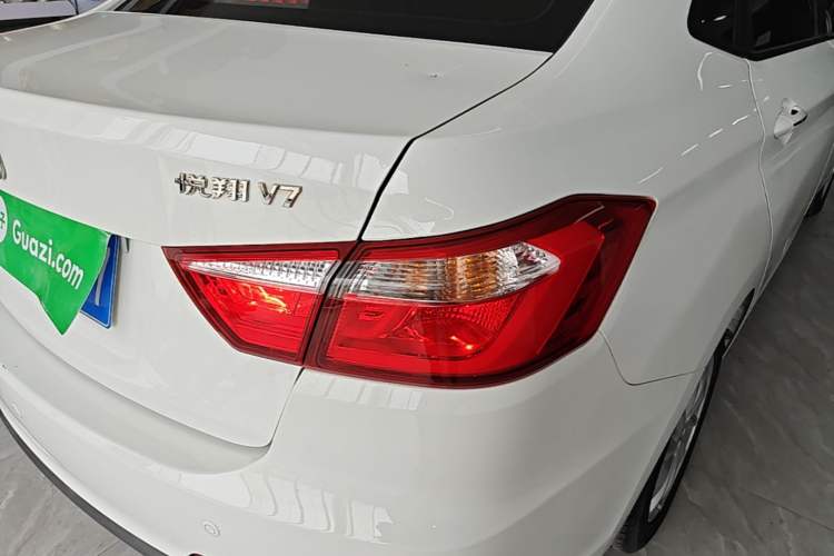 Used CHANGAN Alsvin V7 2016 1.6L Manual LeShang Model China V Standard Right Rear Taillight
