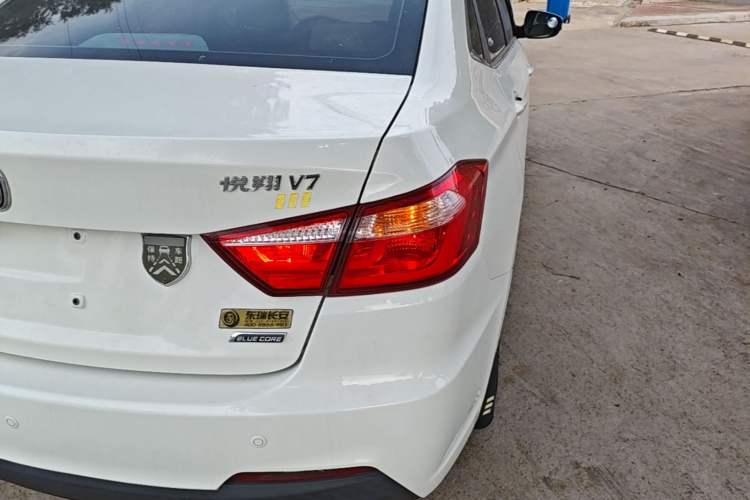 Used CHANGAN Alsvin V7 2016 1.6L Automatic Enjoyment Model China V Standard Right Rear Taillight