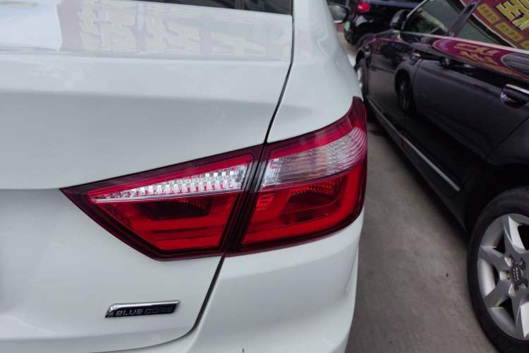 Used CHANGAN Alsvin V7 2016 1.6L Manual Enjoyment Model China V Standard Right Rear Taillight