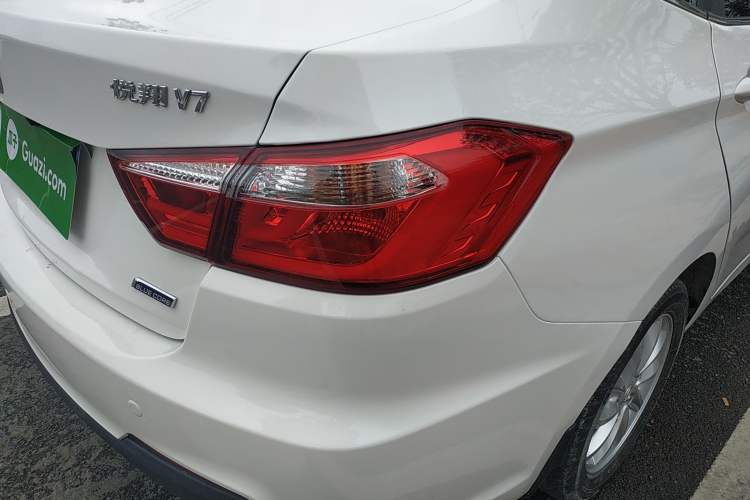 Used CHANGAN Alsvin V7 2016 1.6L Manual Enjoyment Model China V Standard Right Rear Taillight
