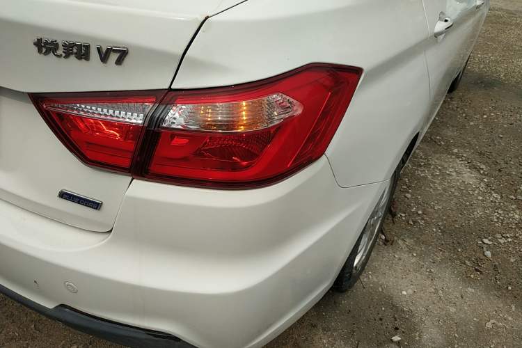 Used CHANGAN Alsvin V7 2016 1.6L Manual LeShang Model China V Standard Right Rear Taillight