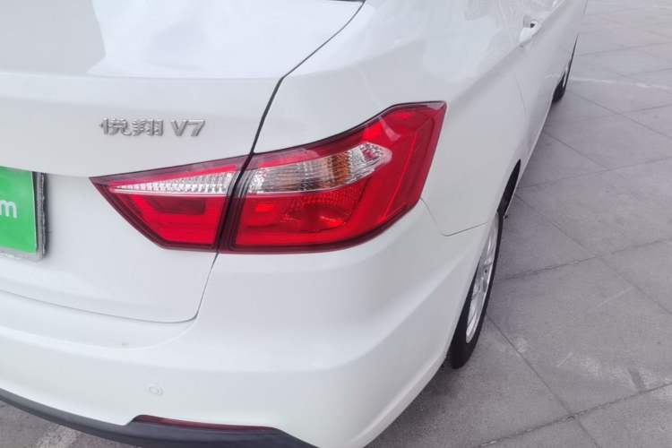 Used CHANGAN Alsvin V7 2016 1.6L Automatic Enjoyment Model China V Standard Right Rear Taillight