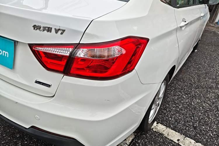 Used CHANGAN Alsvin V7 2016 1.6L Manual Enjoyment Model China V Standard Right Rear Taillight