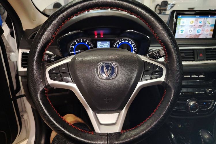 Used CHANGAN Alsvin V7 2016 1.6L Automatic Enjoyment Model China V Standard Steering Wheel