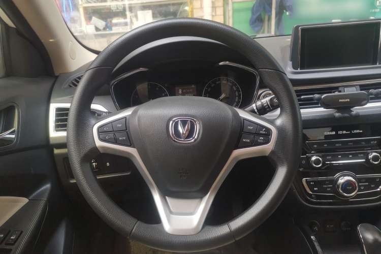 Used CHANGAN Alsvin V7 2016 1.6L Automatic Enjoyment Model China V Standard Steering Wheel