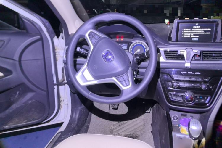 Used CHANGAN Alsvin V7 2016 1.6L Manual Enjoyment Model China V Standard Steering Wheel
