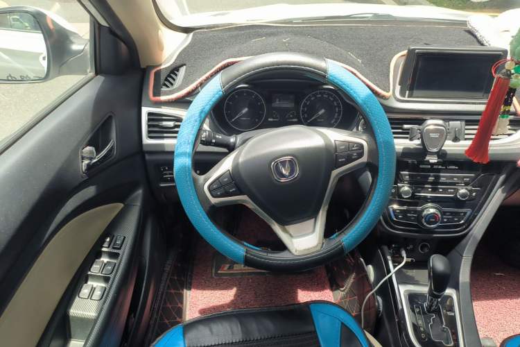 Used CHANGAN Alsvin V7 2016 1.6L Automatic Enjoyment Model China V Standard Steering Wheel