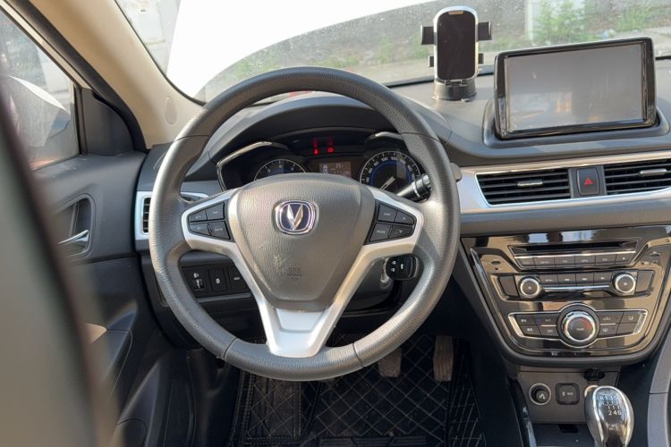 Used CHANGAN Alsvin V7 2016 1.0T Manual Jingchi Elite Model Steering Wheel