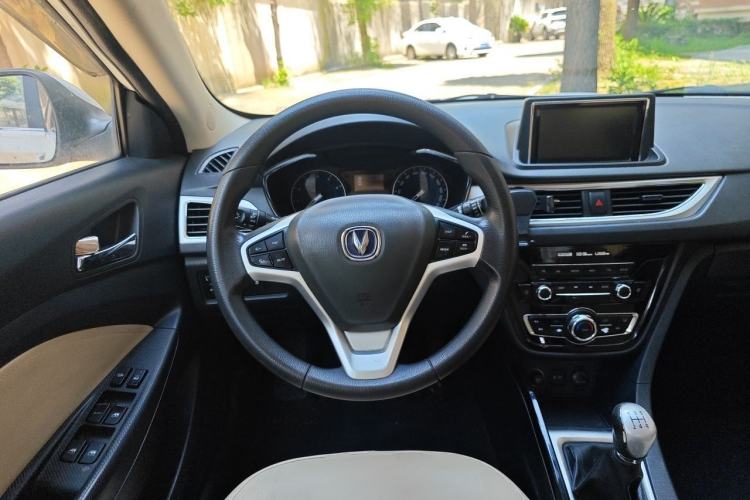 Used CHANGAN Alsvin V7 2016 1.6L Manual Enjoyment Model China V Standard Steering Wheel