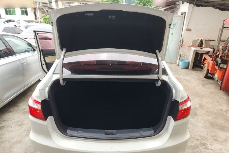 Used CHANGAN Alsvin V7 2016 1.6L Manual Joyride Model China V Standard Trunk