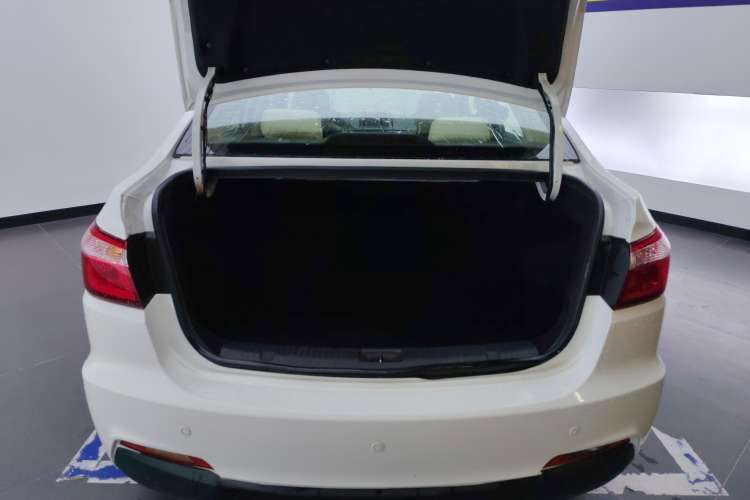 Used CHANGAN Alsvin V7 2016 1.6L Manual Enjoyment Model China V Standard Trunk
