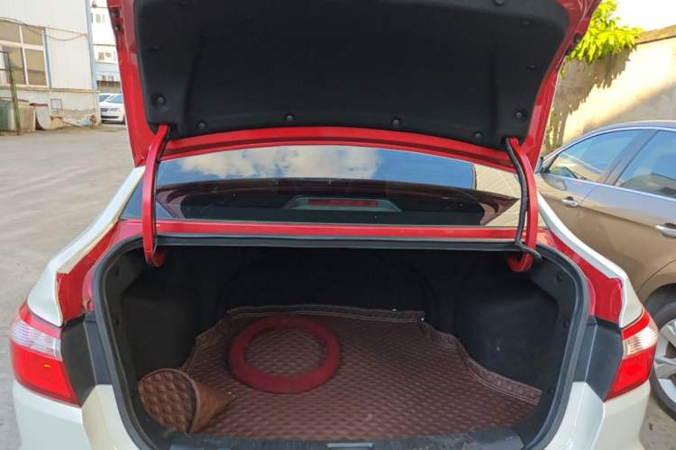 Used CHANGAN Alsvin V7 2016 1.6L Automatic Fun Model China V Standard Trunk