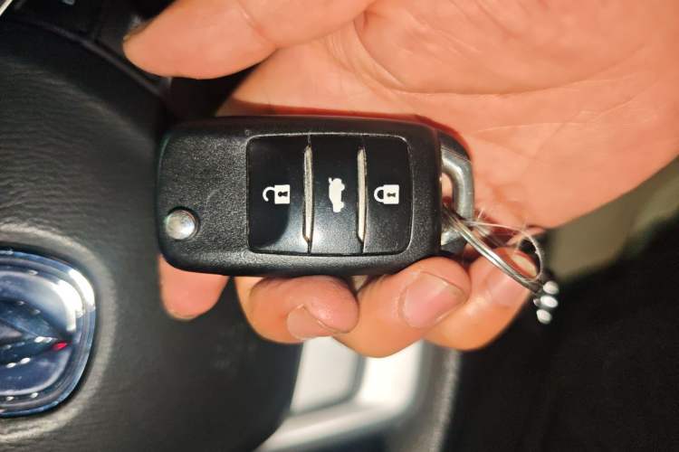 Used CHANGAN Alsvin V7 2016 1.6L Manual Enjoyment Model China IV Standard Vehicle Key