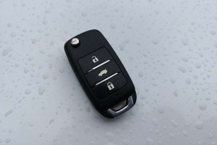 Used CHANGAN Alsvin V7 2016 1.6L Manual Enjoyment Model China V Standard Vehicle Key
