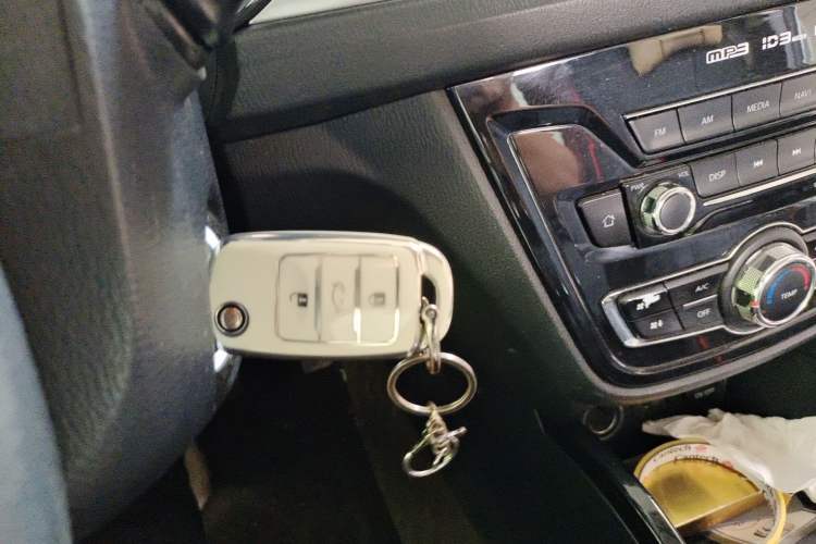 Used CHANGAN Alsvin V7 2016 1.6L Manual Enjoyment Model China V Standard Vehicle Key
