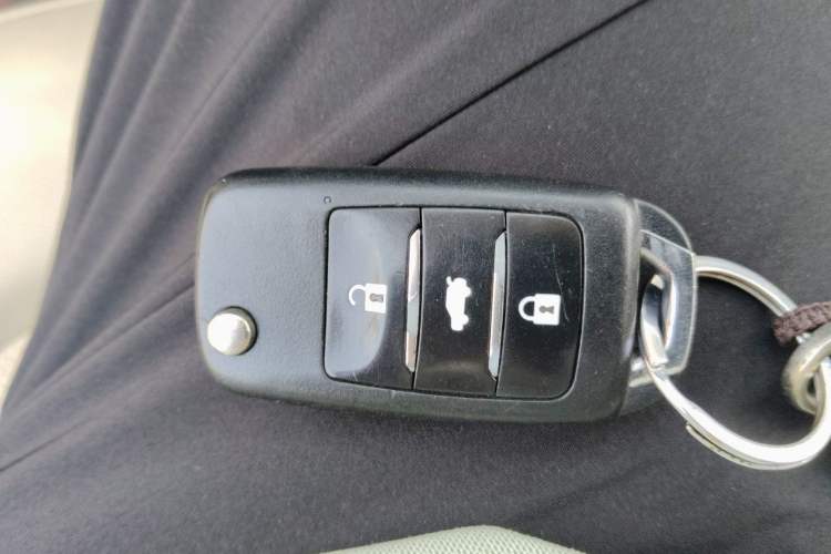 Used CHANGAN Alsvin V7 2016 1.6L Manual Fun Edition China IV Vehicle Key