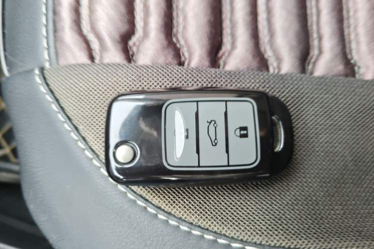 Used CHANGAN Alsvin V7 2016 1.6L Manual Enjoyment Model China V Standard Vehicle Key